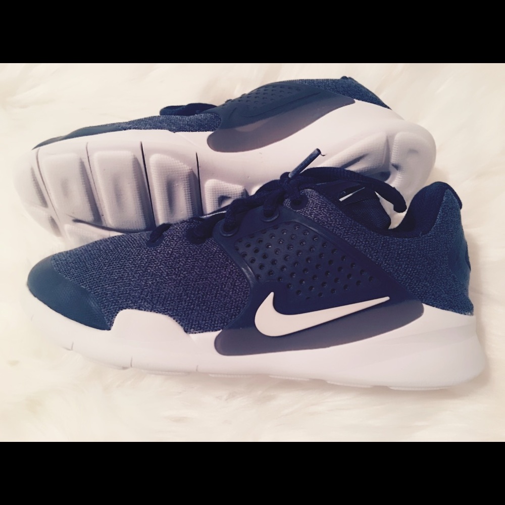 Boy’s Nike Arrowz